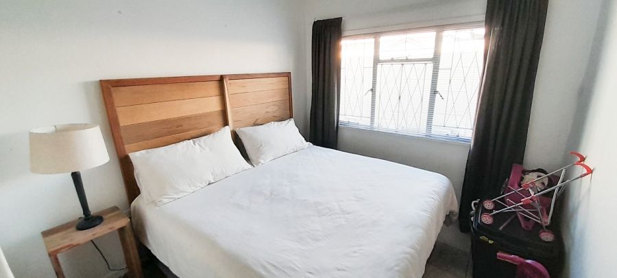  Bedroom Property for Sale in Cravenby Western Cape